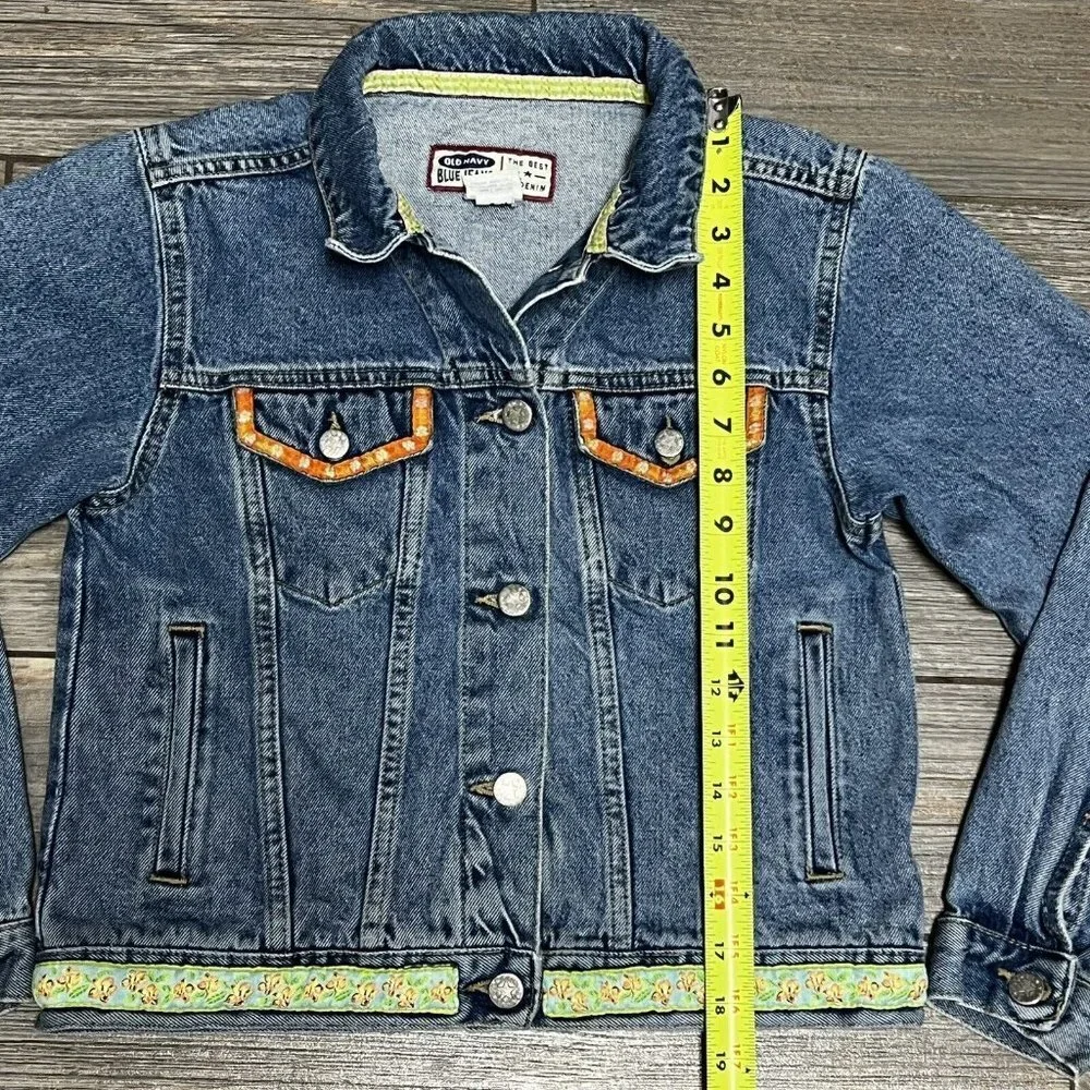 Old Navy Y2K Denim Jean Jacket Girls Size 12 Medium Embroidery Flowers 2000 Vtg